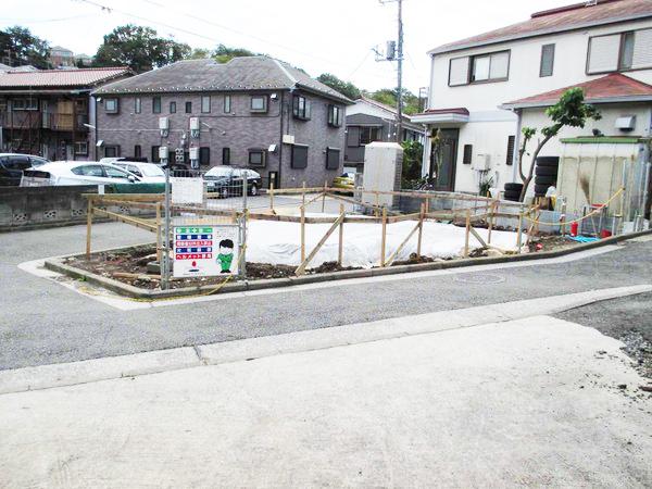 Local appearance photo. Local (10 May 2013) Shooting