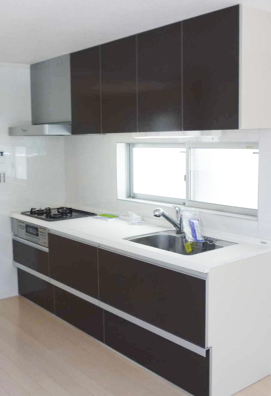 Same specifications photo (kitchen)