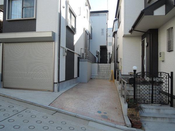 Local appearance photo. local