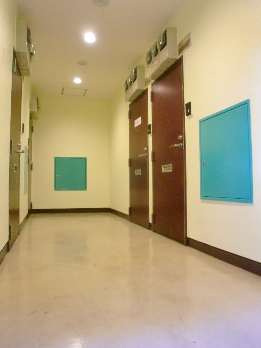 Other common areas. Second floor entrance
