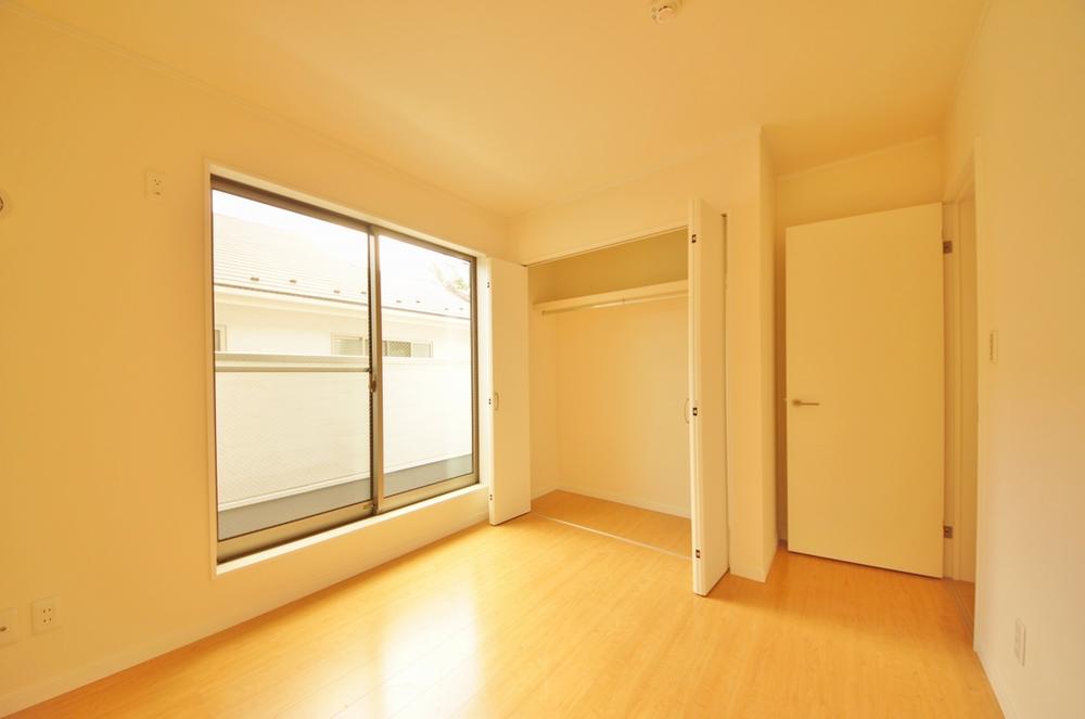 Non-living room. Indoor (10 May 2013) Shooting, Is 2 Kaiyoshitsu 5.3 pledge that Suitable for children's rooms.