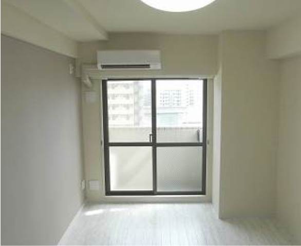 Living and room. It is like this.