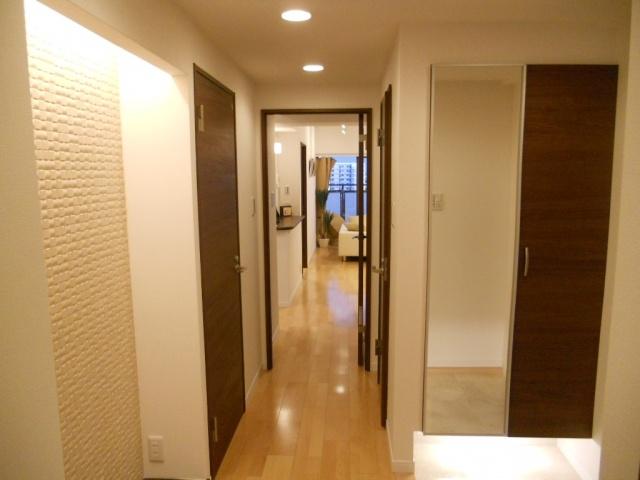 Other introspection. Corridor part