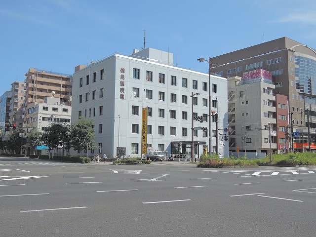 Police station ・ Police box. Tsurumi police station (police station ・ Until alternating) 160m