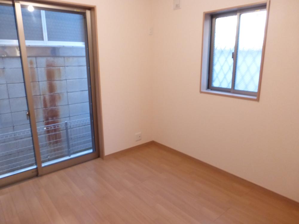 Non-living room. Building 2 Indoor (December 5, 2013) Shooting