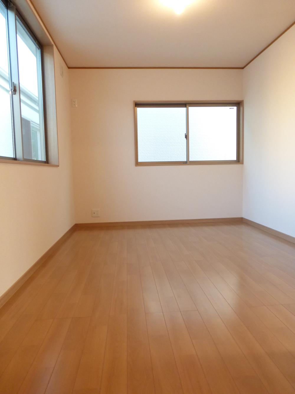 Non-living room. Building 2 Indoor (December 5, 2013) Shooting