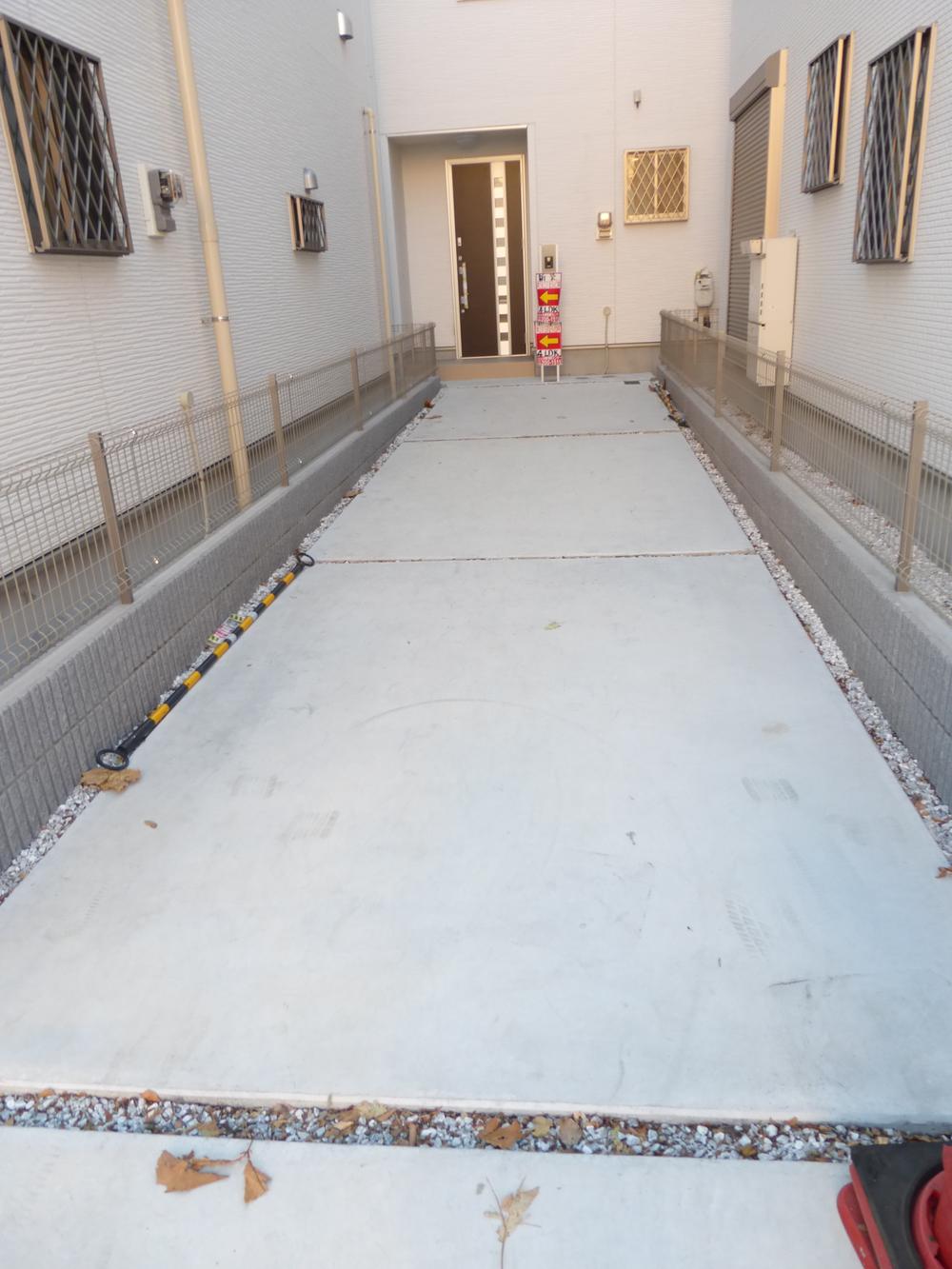 Parking lot. Building 2 Local (December 5, 2013) Shooting