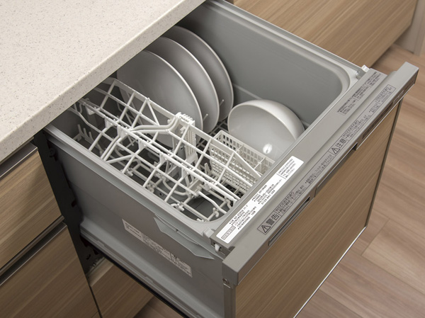 Kitchen.  [Dishwasher] Simply set the finished using tableware, You can speedily from the cleaning to the drying. ( ◆ )