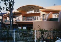 kindergarten ・ Nursery. Eastward advance until the nursery 469m