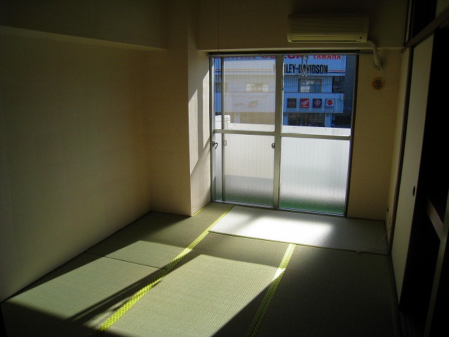 Other. Eminence-out of the country Japanese-style room 6 tatami