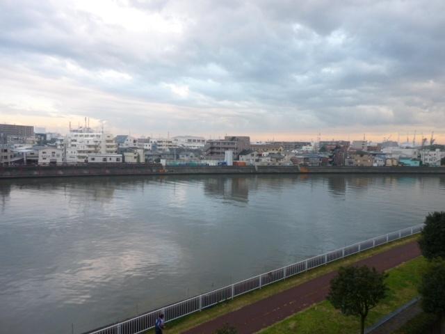 View photos from the dwelling unit. It overlooks views good Tsurumi is.