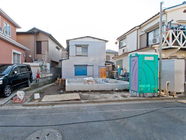 Local appearance photo. 2013 December 3 shooting