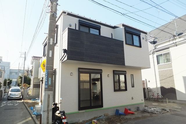 Local appearance photo. Three direction location of the A Building (December 15, 2013) Shooting