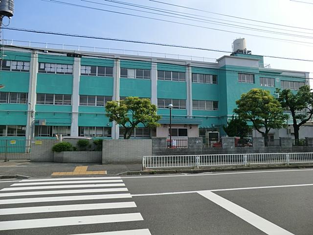 kindergarten ・ Nursery. Tsurumi infant welfare center 350m to forest nursery worth Gardens Irifune