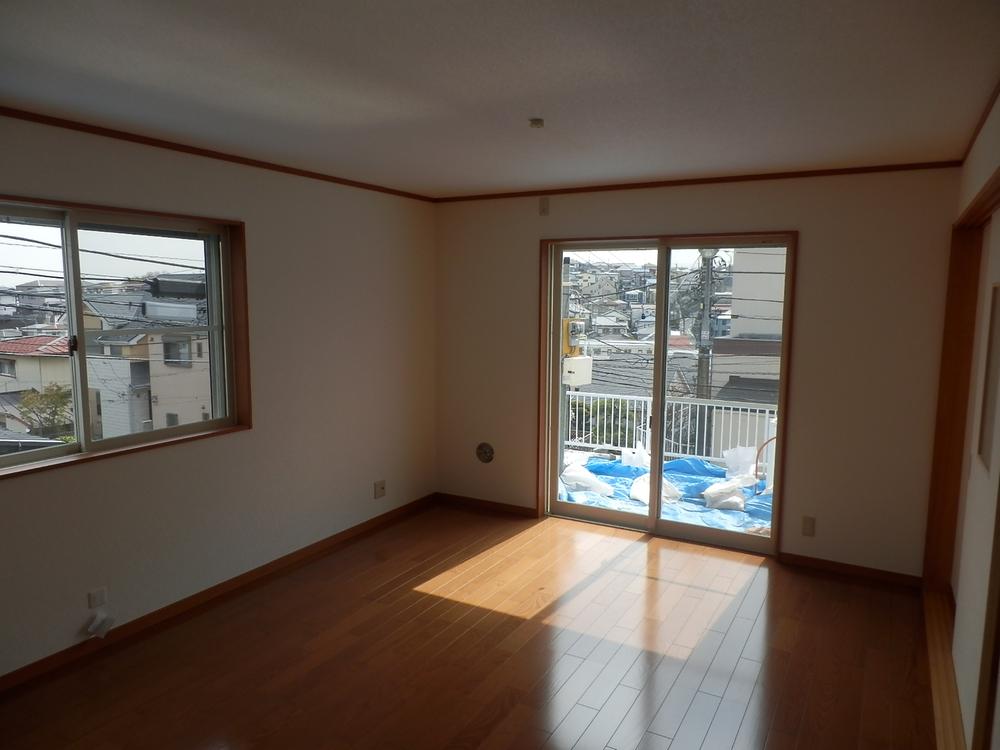 Same specifications photos (living). living The company specification example Peace of mind intercom with a TV monitor Popularity of living in stairs