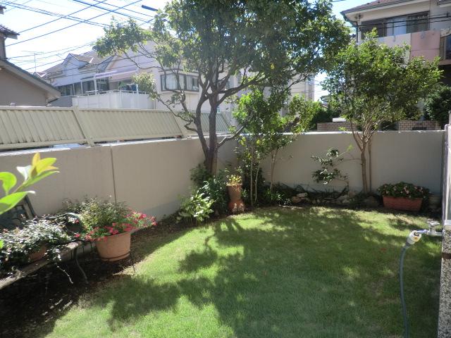 Garden. About 6.3 square meters of private garden