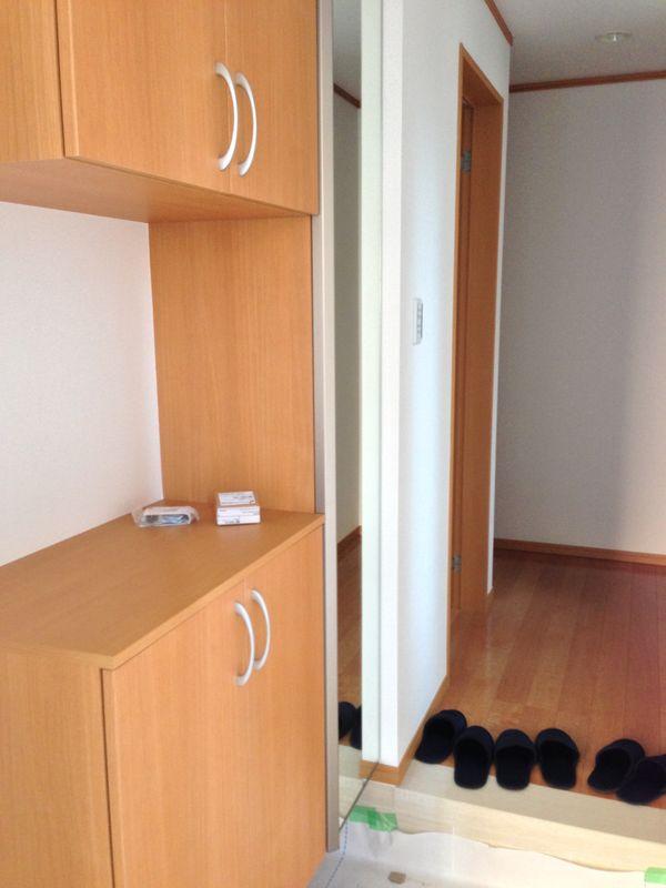 Entrance. Housed plenty of cupboard