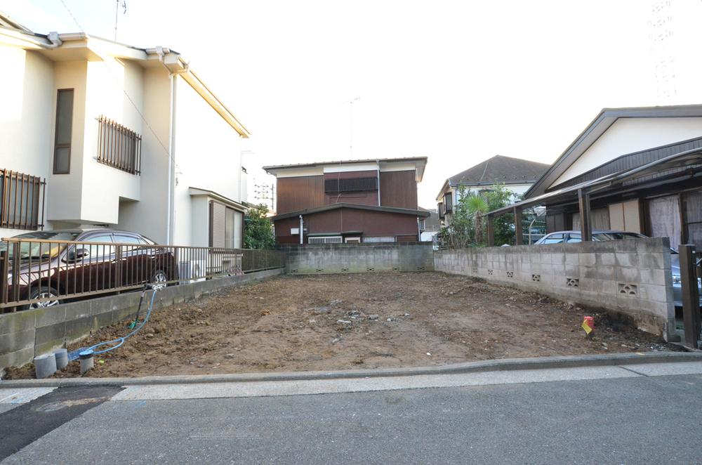 Local appearance photo. The first is the one low-rise exclusive residential area!