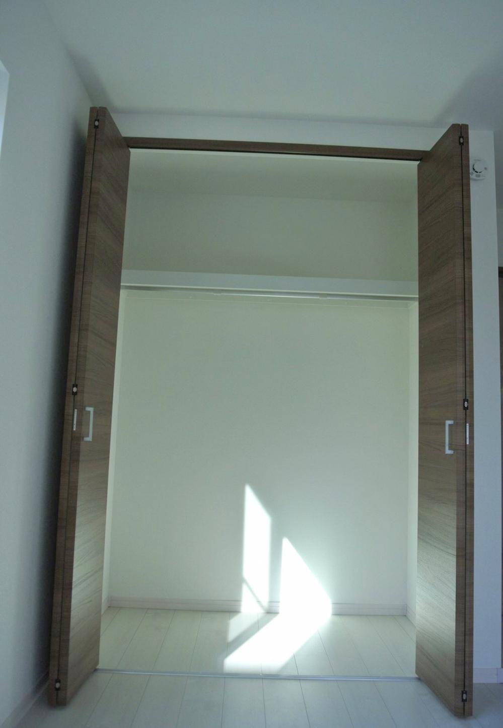 Receipt. Storage abundant storage