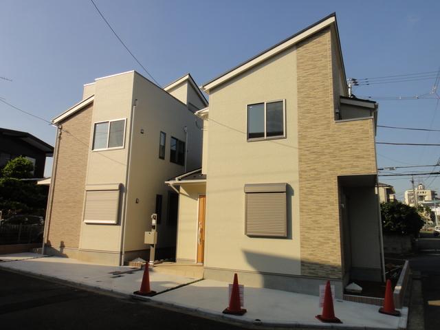 Local photos, including front road