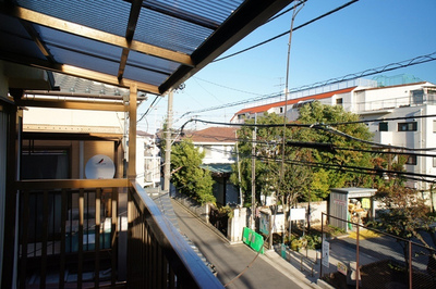 View. The view from the veranda. The surroundings are quiet residential area.