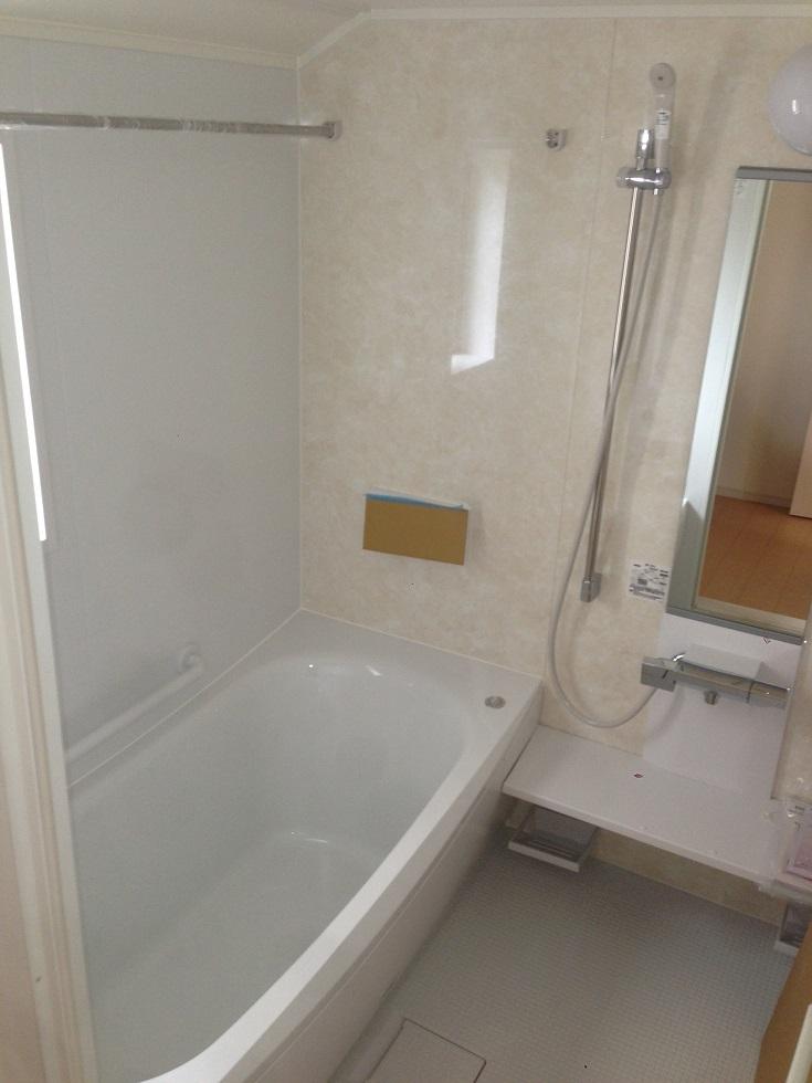 Bathroom. Indoor (September 2013) Shooting