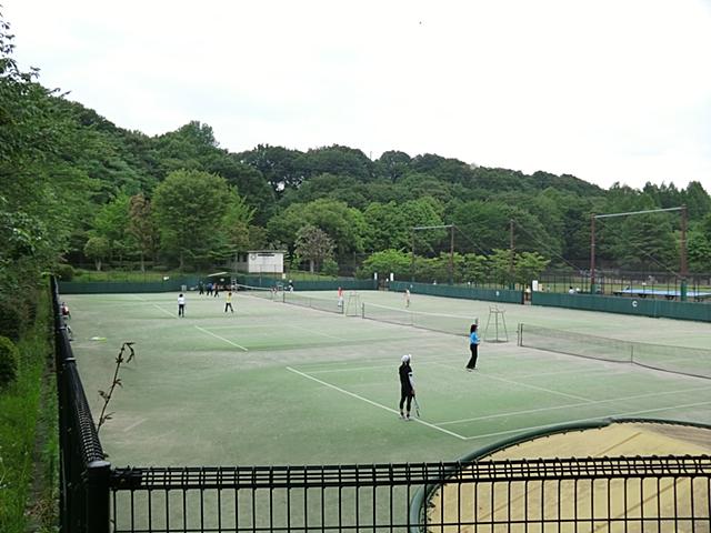 park. Until Mitsuikekoen 1100m