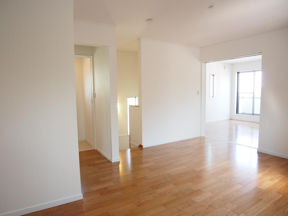 Living. Indoor (12 May 2013) Shooting