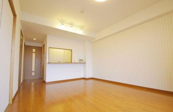 Local appearance photo. Living is.