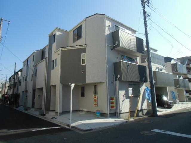 Local appearance photo. 3 Building appearance (December 2013) Shooting