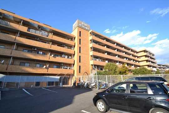 Local appearance photo. Building appearance (2013 December shooting)