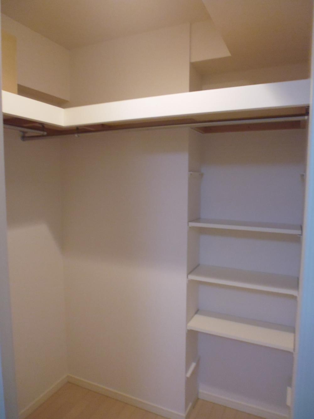 Receipt. Indoor shooting