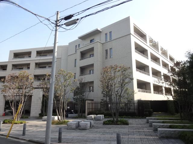 Local appearance photo. Nestled on a hill "PROUD".