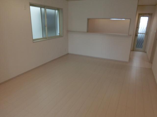 Living. Easy-to-use form