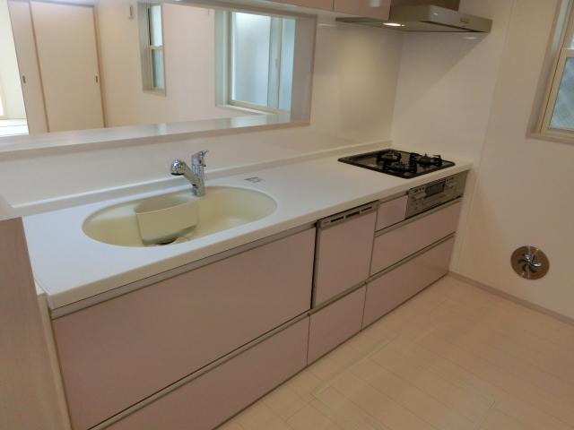 Kitchen. System kitchen with a dishwasher