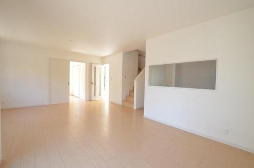 Living. Indoor (10 May 2013) Shooting