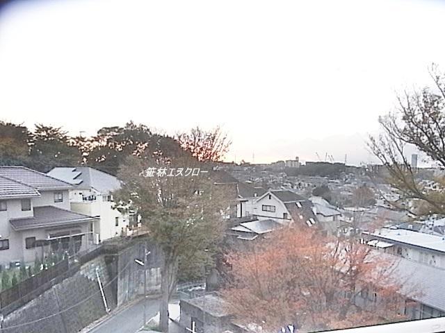 View photos from the dwelling unit. View from local