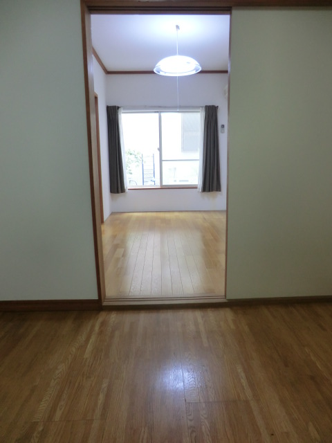 Living and room