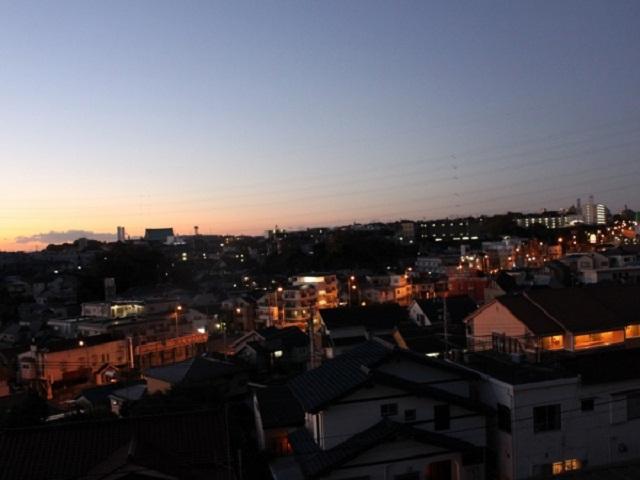 View photos from the dwelling unit. It is the evening of view.