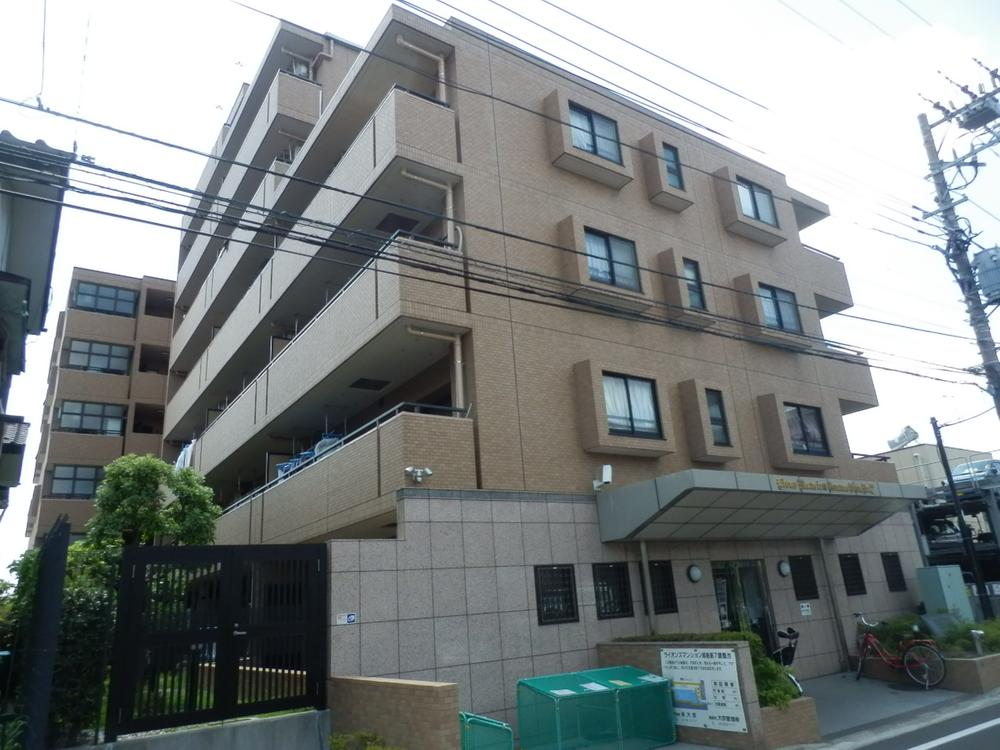 Local appearance photo. Local (August 2013) Shooting