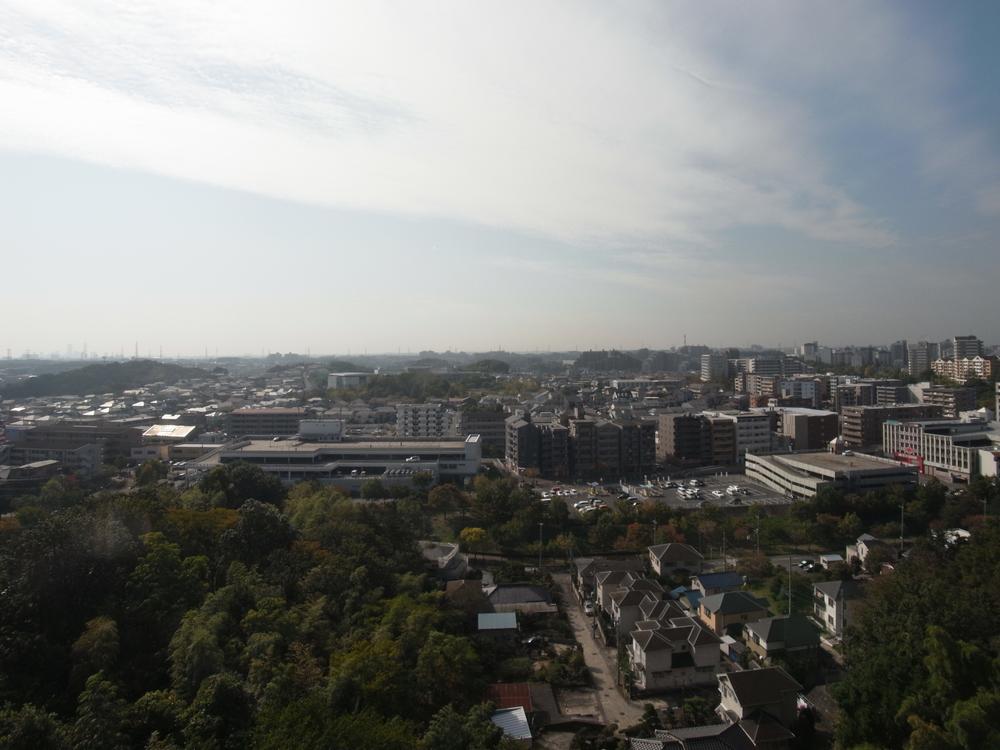 View photos from the dwelling unit. Indoor (10 May 2013) view photos from the shooting balcony