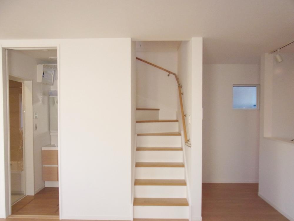 Other introspection. A Building Living stairs