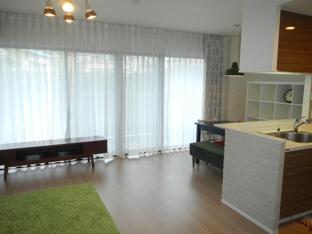 Living. Sunshine full of living