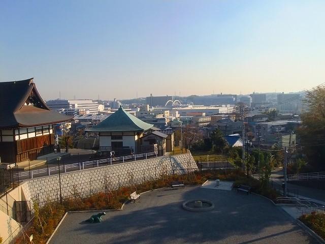 View photos from the dwelling unit. View from the site (December 2013) Shooting