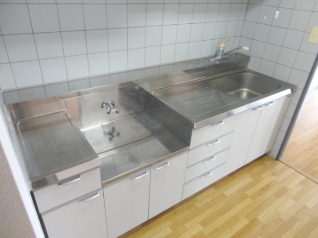 Kitchen. Nagai kitchen