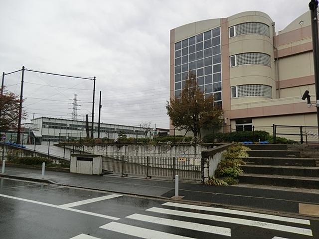 Primary school. 1300m to Yokohama Municipal Higashiyamata Elementary School