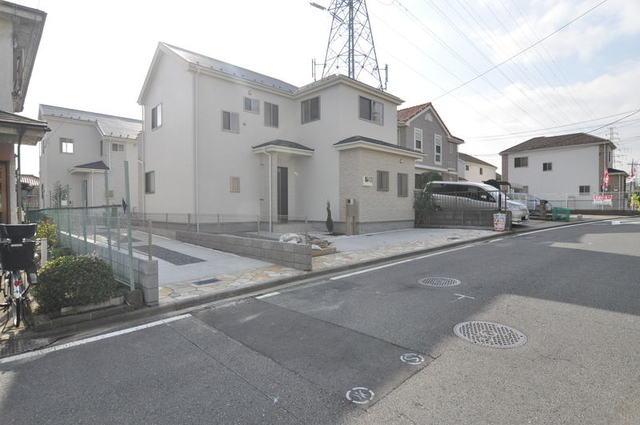 Local photos, including front road