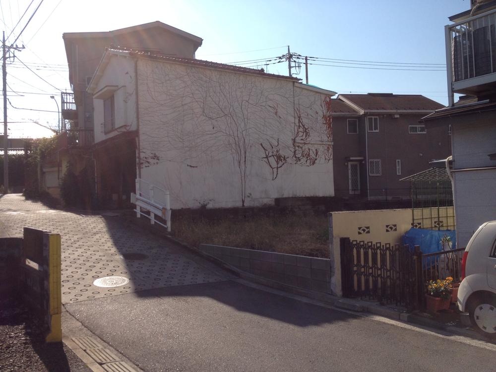 Local appearance photo. Local (11 May 2013) Shooting