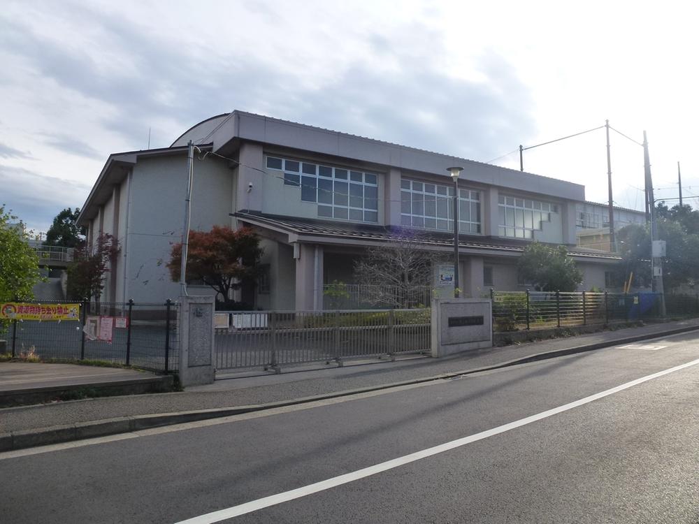 Primary school. Higashiyamata until elementary school 950m