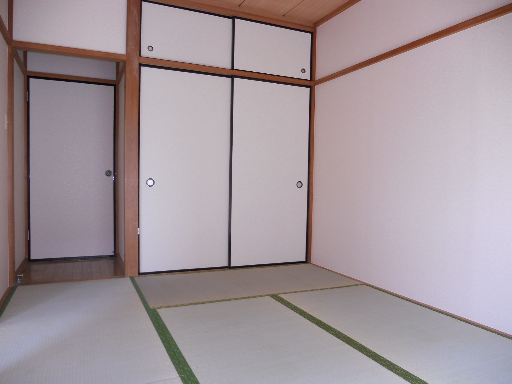 Other room space. 1F Japanese-style room